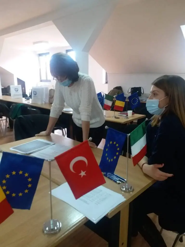 „Povestea celor nevăzuți” - Concursul „Povestea mea-Mândria de a fi eu”
