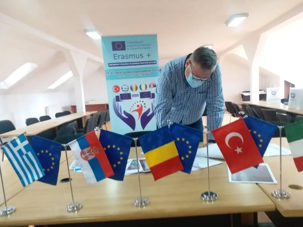 „Povestea celor nevăzuți” - Concursul „Povestea mea-Mândria de a fi eu”