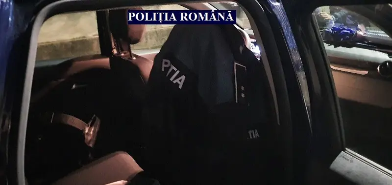 Fabulosul parcurs al genialului schizofren autodidact ISFAN Manuel Teodor: „consulul”, „polițistul”, „profetul”... CE VREA EL! Histrionul care i-a detronat pe Mișu Moacă și Aristotel la doar 22 de ani