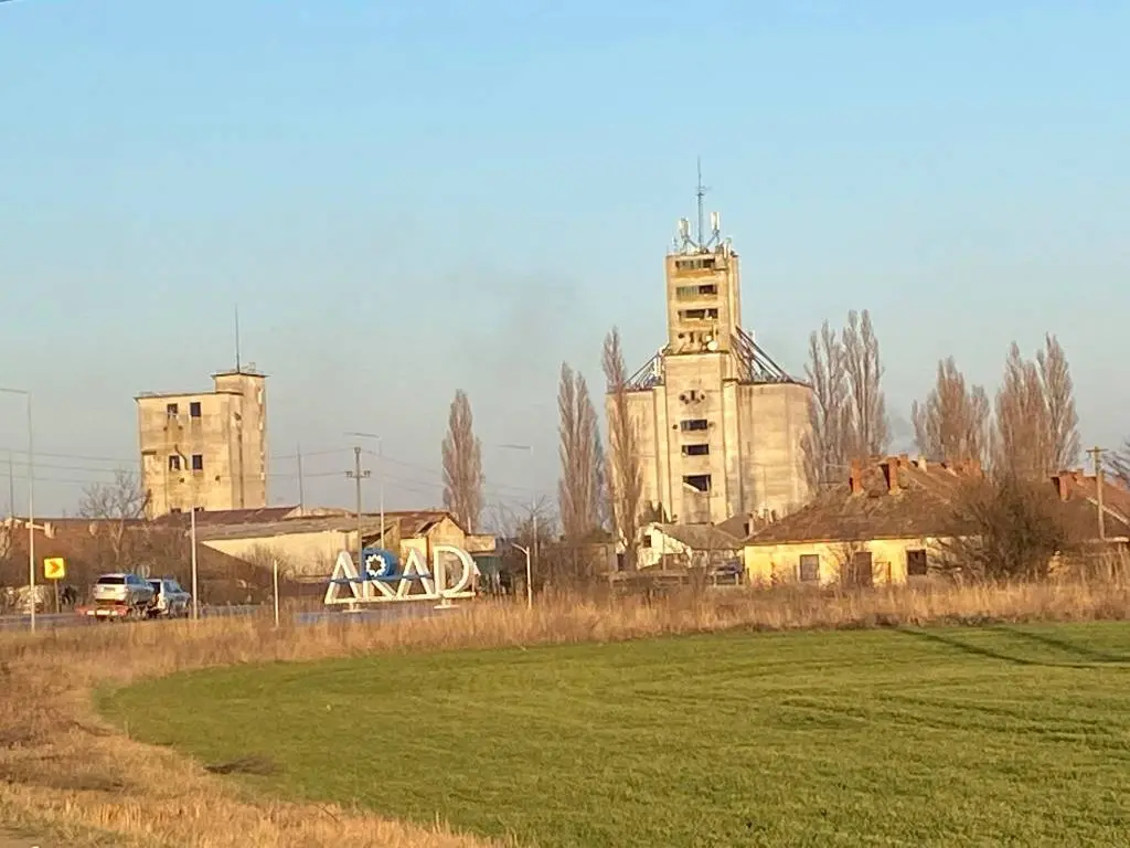 „Intrările în Arad” - o altă țeapă (309.508,77 lei) care ne face orașul de rușine!
