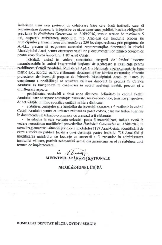 Bîlcea nu se plictisește în Parlament: tocmai a aflat că „Putem accesa fonduri europene pentru Cetatea Aradului” - așa că i-a compus o SCRISOARE DESCHISĂ propriului ministru despre Cazarma din GAI. Nini Săpunaru i-a trimis un răspuns de la Ciucă, plagiat din discursul lui Oprea de acum 11 ani!