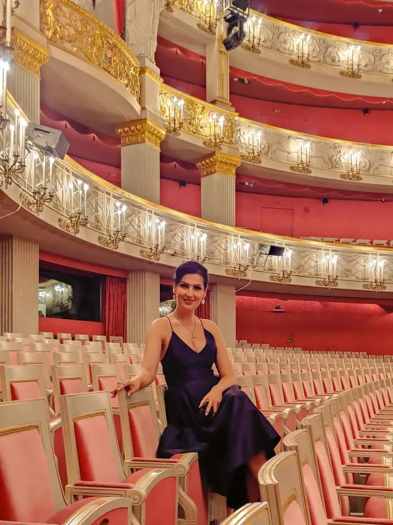 Soprana Adela Zaharia - mesaj dur pentru Călin Bibarț: „Nu urâți ceea ce nu înțelegeți. Nu fiți mai nefast pentru cultura arădeană decât cele două războaie mondiale și comunismul împreună”