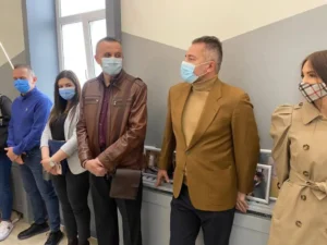 uta se implică în renovarea