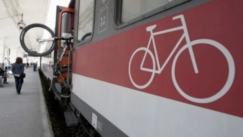 bicicleta tren