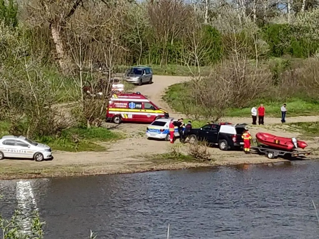 Cadavrul Rodicăi Todor, femeia de 51 de ani dispărută din cartierul Alfa acum o săptămână, a fost găsit de Vinerea Mare plutind în zona plajei „Zori de zi”
