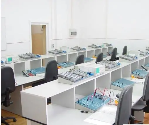 [OFERTĂ EDUCAȚIONALĂ – Liceul Tehnologic „ Aurel Vlaicu”] Calificarea – Tehnician electrician electronist auto (clasa a IX-a liceu)