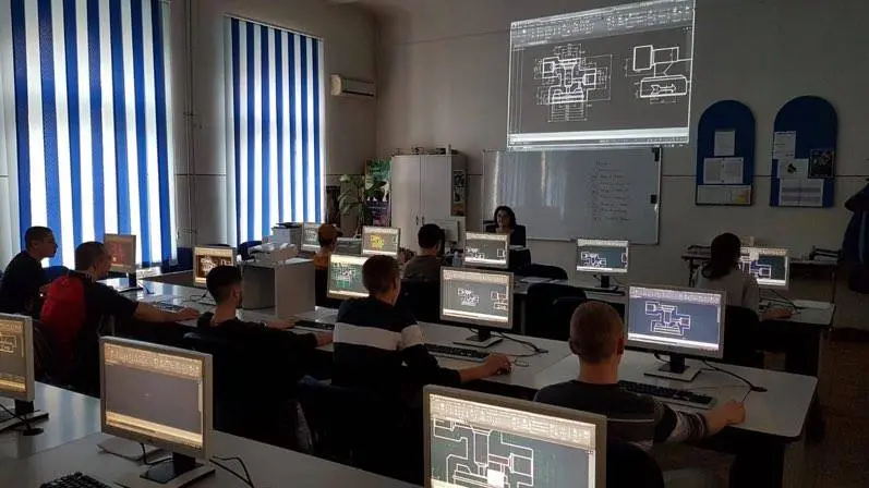[OFERTĂ EDUCAȚIONALĂ – Liceul Tehnologic „ Aurel Vlaicu”] Calificarea – Tehnician proiectant CAD (clasa a IX-a liceu)