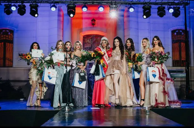 „Miss Arad” se va desfășura în luna august sub deviza „Frumusețea înseamnă încredere de sine”