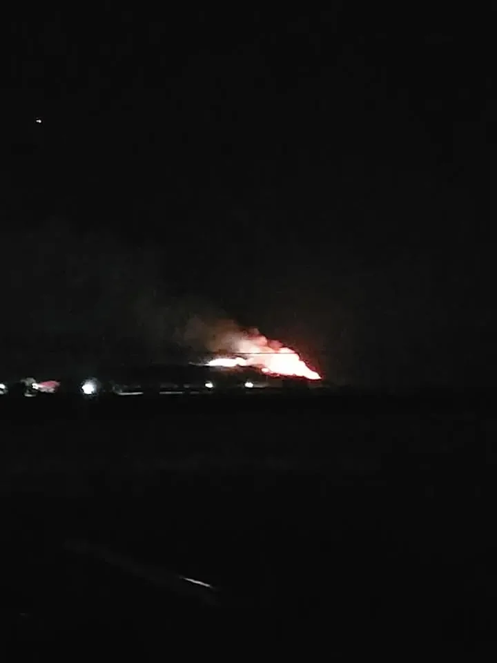 [ACTUALIZARE 4] ISUJ Arad: Incendiul de la groapa de gunoi a fost lichidat