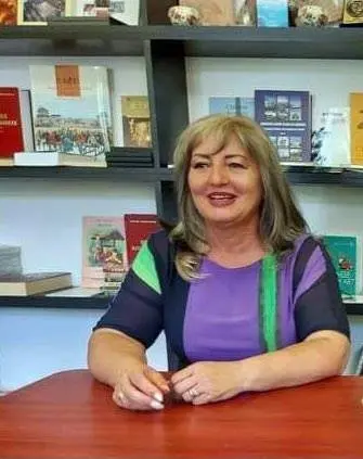 Seria prezentărilor doamnelor din Asociația Con Brio a continuat și în luna august: Viorica Popescu și Aureliana Man