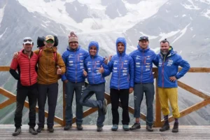 au reușit să cucerească elbrusul
