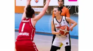 denisa vaţi completează grupul u23