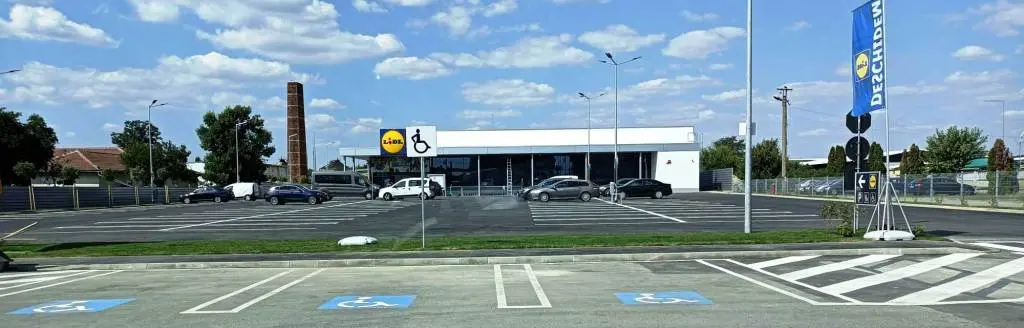 [ACTUALIZARE] POZIȚIA Lidl România față de trasarea locurilor de parcare a persoanelor cu handicap din fața noului magazin de pe „Pădurii”