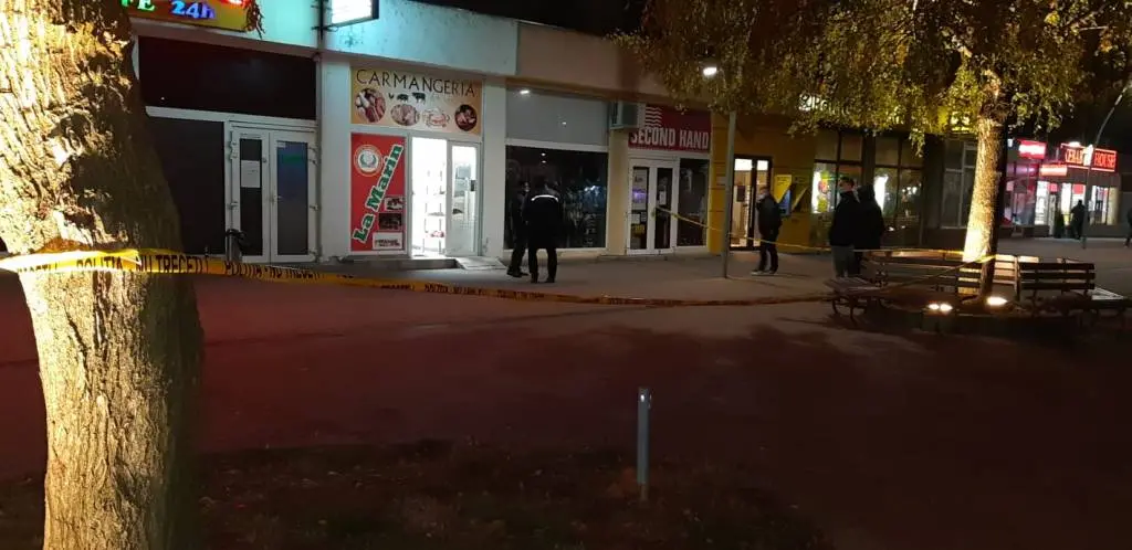 „Pistolarul de cauciuc” care a speriat Micălaca este recidivist și a fost ARESTAT. Se pare că acesta a făcut criza care i-a transformat gelozia în „breaking news” după o combinație de droguri cu alcool