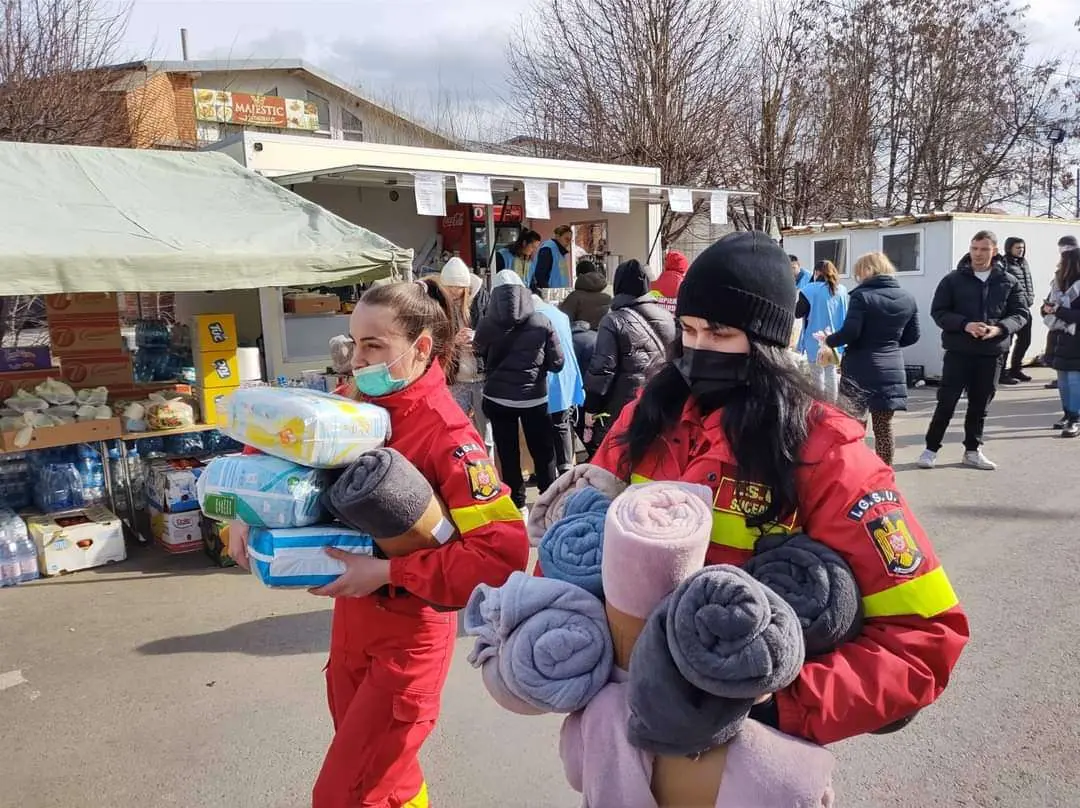 ZIUA PROTECȚIEI CIVILE cade, anul acesta, DE RĂZBOI. Imaginile OMENIEI din Vama SIRET, redate și descrise de comunicatorul ISU Arad