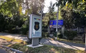 poliția locală atrage atenția agenților