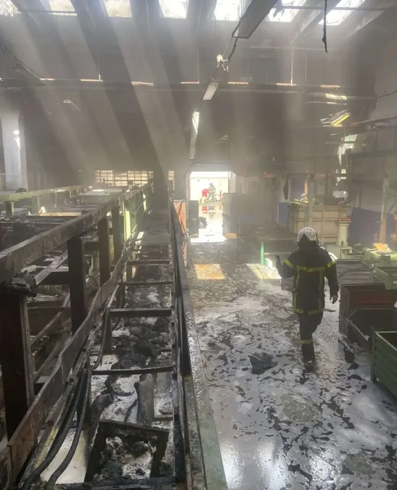 incendiu la cuva de galvanizare