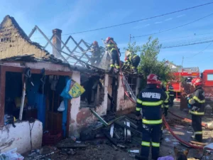 incendiu la o casă