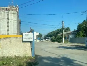 angajații retim de pe „6