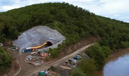 tunelul batuta