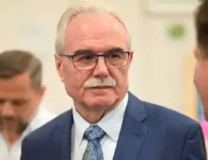 gheorghe seculici își înțeapă subtil ginerele