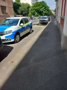 masini politie liceuaurelvlaicu 3