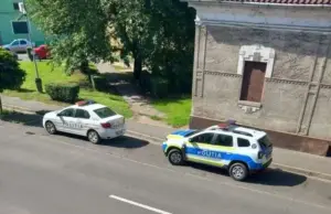 masini politie liceuaurelvlaicu 4