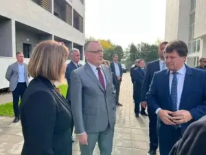 imediat după vizita la arad