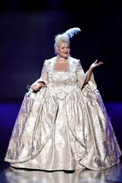 Teatrul Național din Timișoara aduce spectacolul aproape de cei de departe. În luna octombrie, se pot viziona on-line două dintre cele mai noi succese teatrale