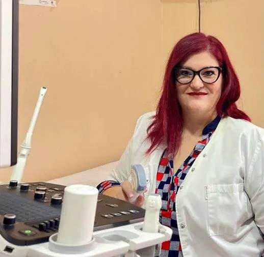 „Alumni U.V.V.G. Arad” prezintă absolvenți ai universității: Asist. Univ. Dr. Imola Donath Miklos, medic urolog