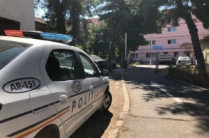 doi poliţişti arădeni sancționați disciplinar