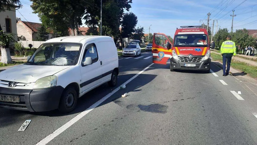 [ACTUALIZARE 2] Femeia de 83 de ani lovită pe trecerea de pietoni la Mândruloc a murit la spital