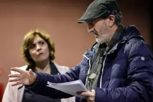 premiera unui spectacol inedit