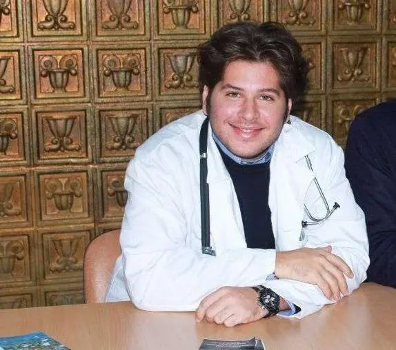 „Alumni U.V.V.G. Arad” prezintă absolvenți ai universității: Dr. Antonino Nicolo