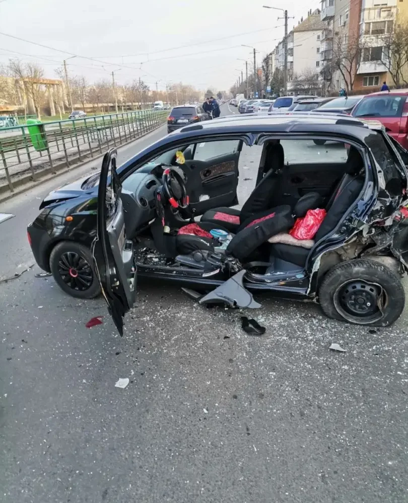 accident cu victimă încarcerată
