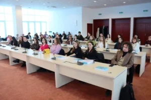 conferința „perspective în pregătirea elevilor