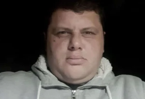 gabriel ciui este tânărul