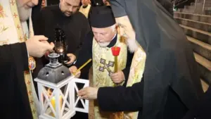 sfânta lumină de la ierusalim