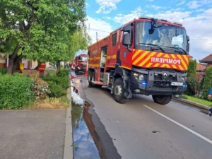 incendiu la un apartament