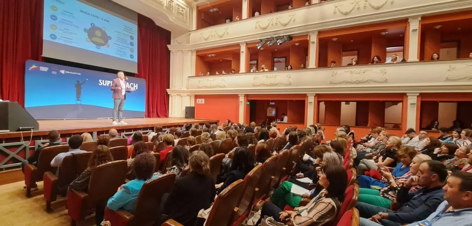 peste 450 de profesori transilvăneni