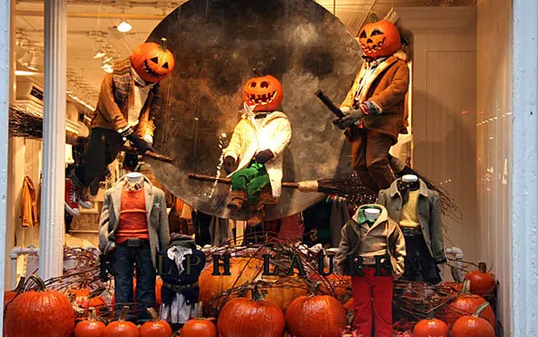 vitrines de magasin pour halloween