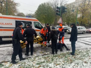 femeie ajunsă la spital