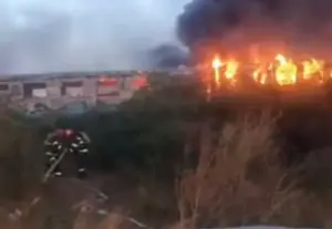 un tren a luat foc