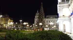 viteza luminii e mai „lentă”