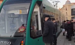 un bărbat de 50
