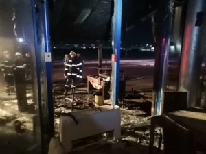 o terasă a unei societăți