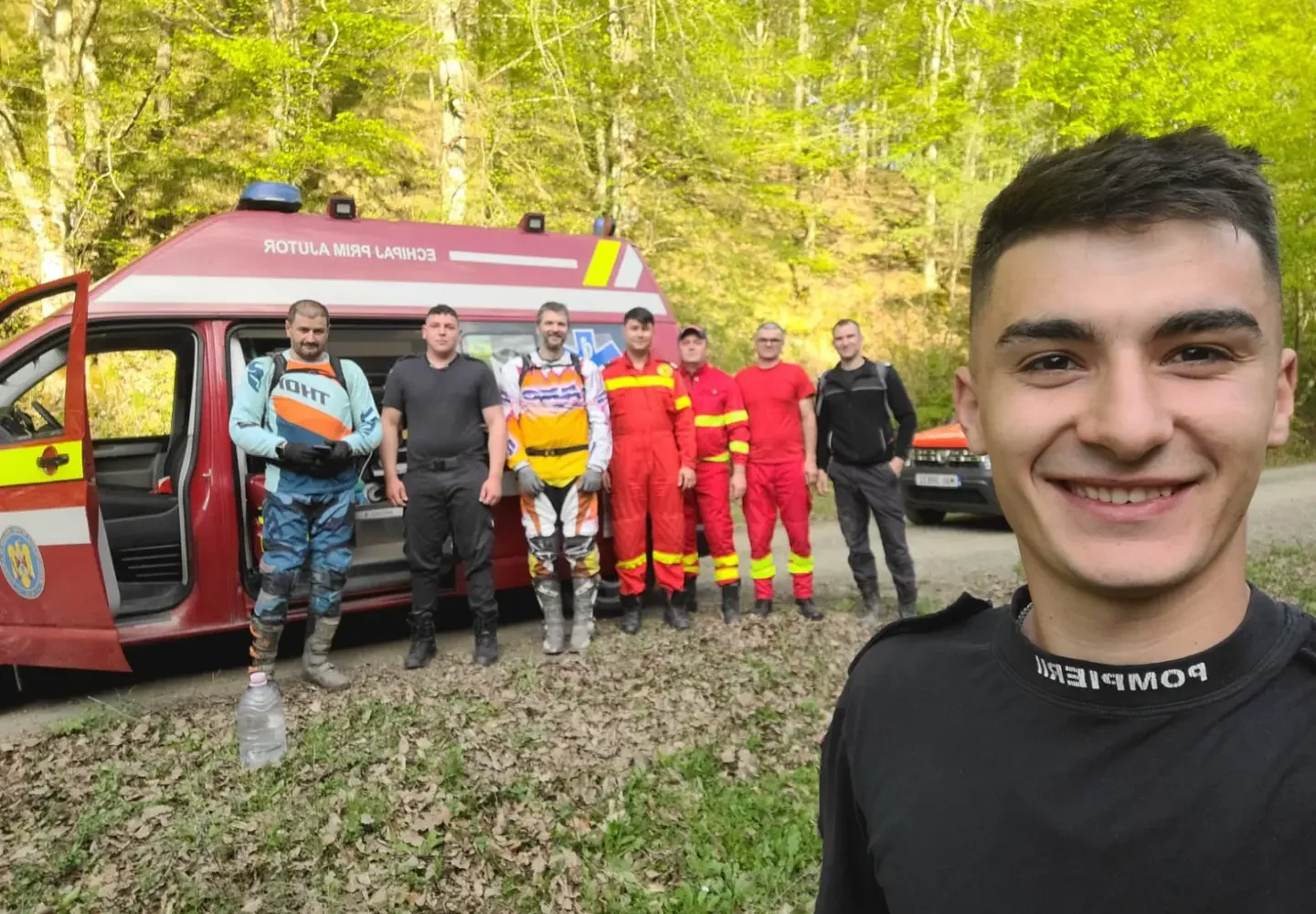 cei doi motocicliști rătăciți