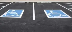 parcare persoane cu dizabilitati medium