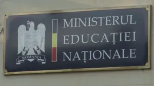ministerul educatiei medium