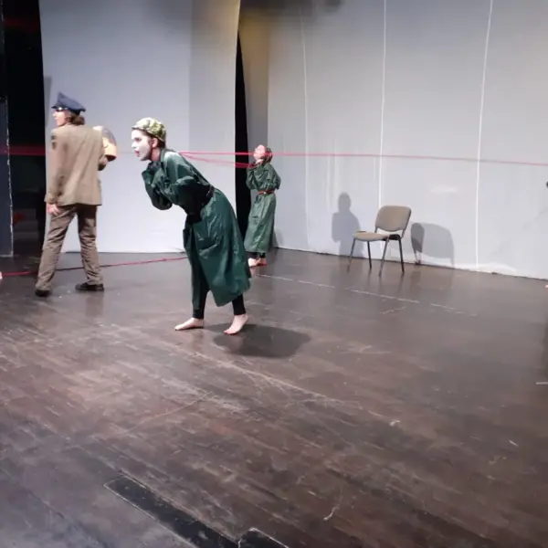 trupa amifran „le retour a la maison „intoarcerea acasa de matei visniec5